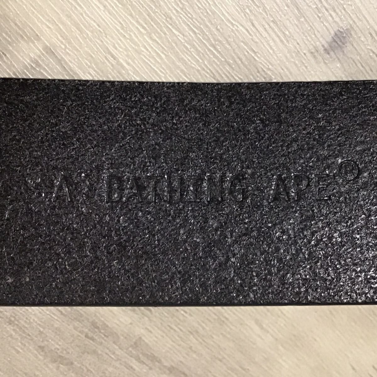 スワロフスキー BAPE LOGO レザー ベルト a bathing ape
