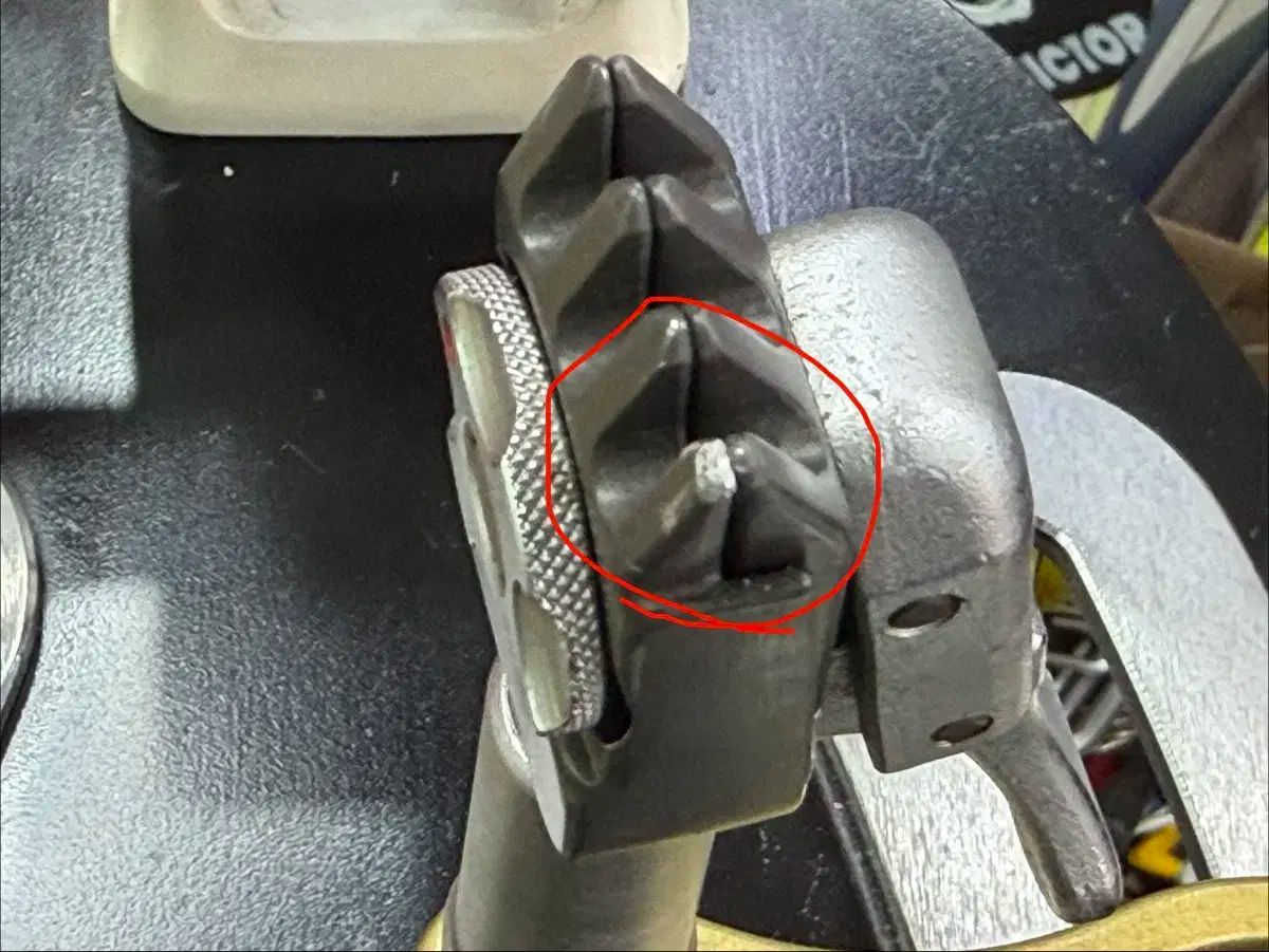  YONEX ヨネックス 手動シャーリングVENDING MACHINE Ver その他 バドミントン