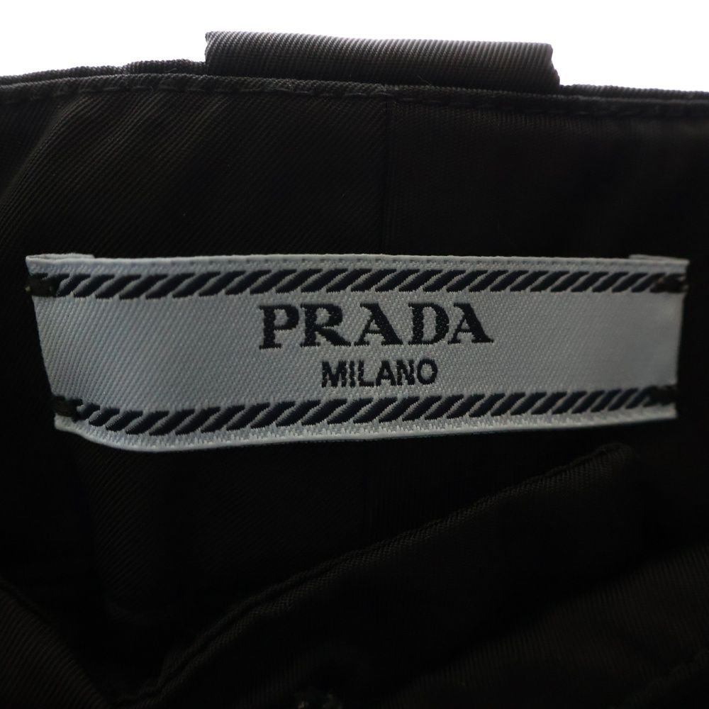 PRADA (プラダ) 21SS RE-NYLON リナイロン トライアングルロゴプレート