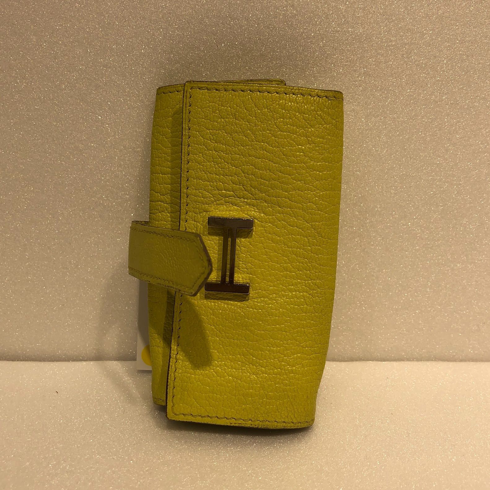 HERMES ベアン 6連キーケースHシルバー金具(329-930)