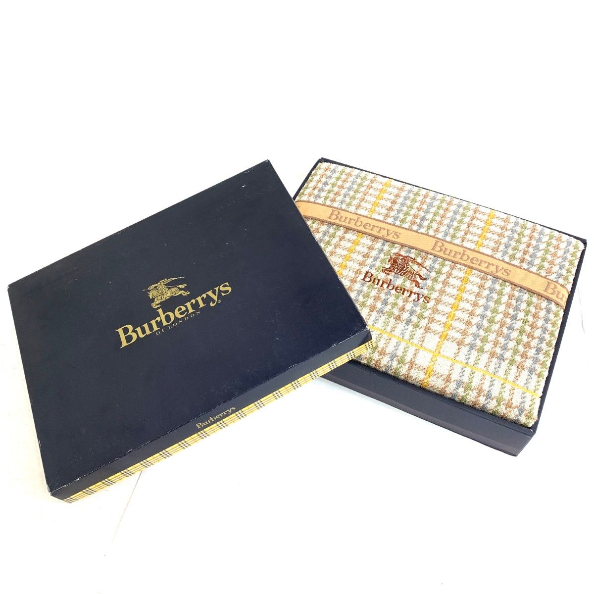 タオルケット BURBERRY ノバ チェック バーバリー 薄ベージュ　訳あり タオルケット BURBERRY ノバ チェック バーバリー 薄ベージュ 訳あり
