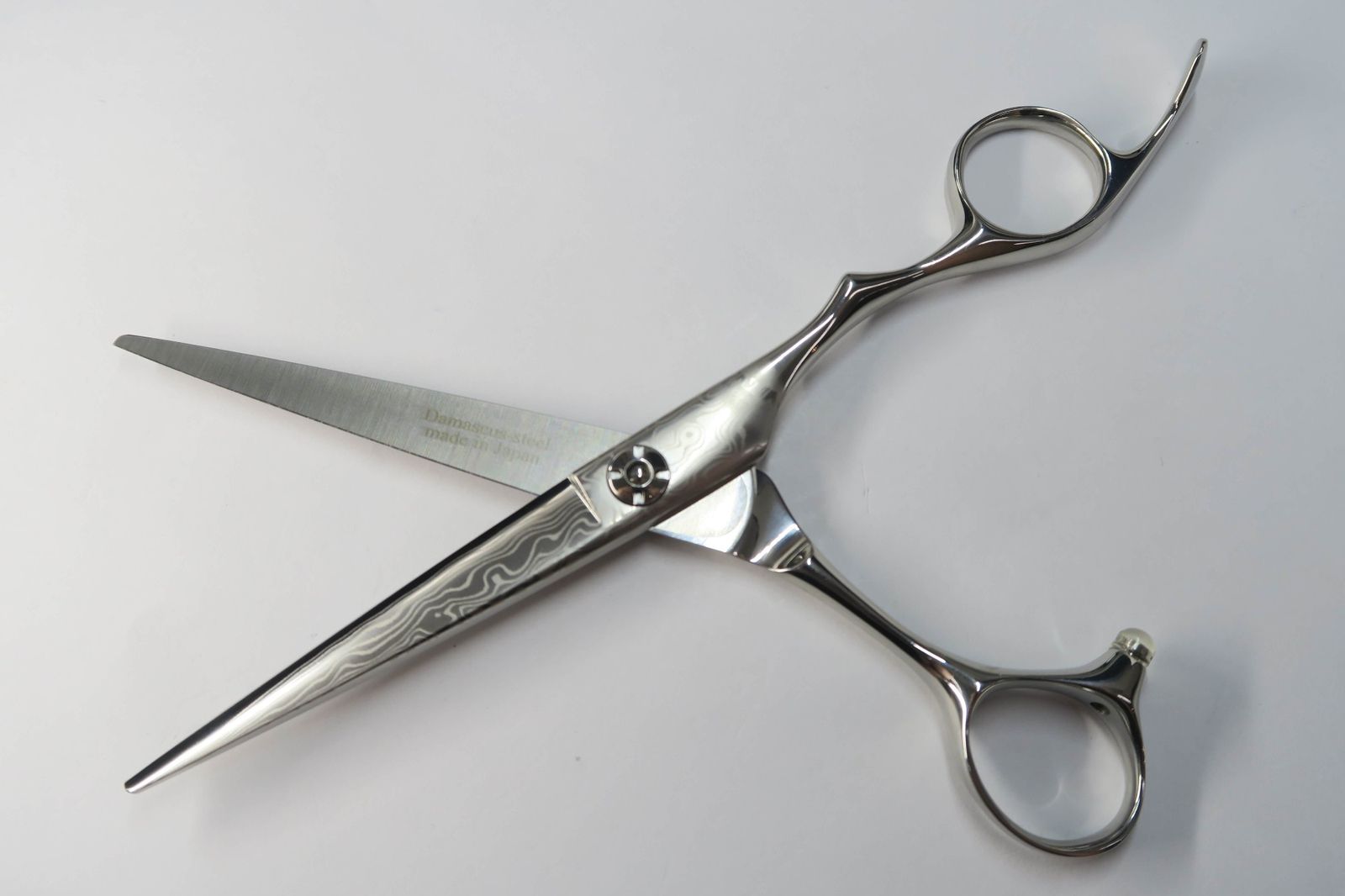 ６インチセニングシザー 4５% 　新品未使用　理美容　美容師　理容師 2025年最新】Yahoo!オークション -セニングシザー6インチの中古