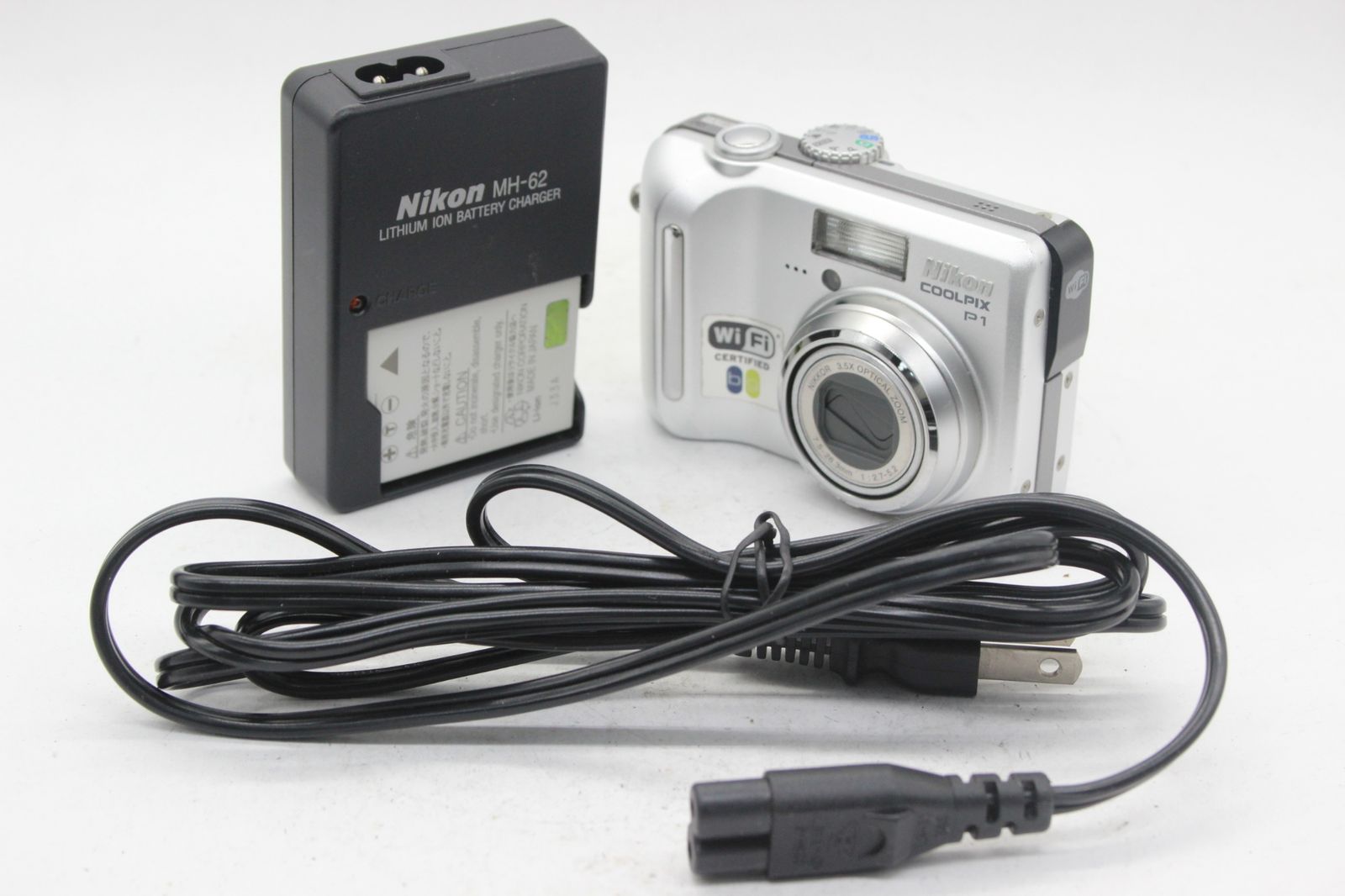 返品保証】 ニコン Nikon Coolpix P1 3.5x バッテリー チャージャー付き コンパクトデジタルカメラ s8228 - メルカリ