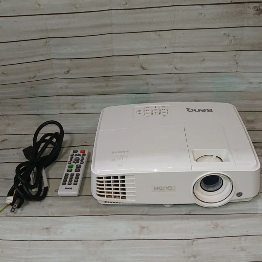 BenQ DLPプロジェクター スタンダードモデル (3200lm/HDMI搭載/WXGA 