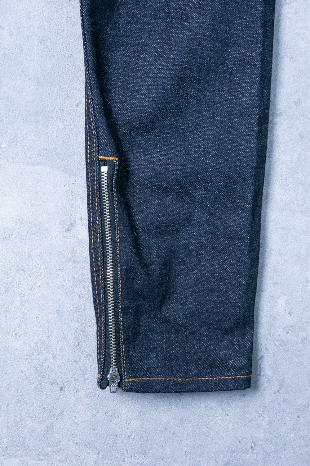 定価から3０％オフ [CYbER Denim dYNE] Evolution Denim デニム