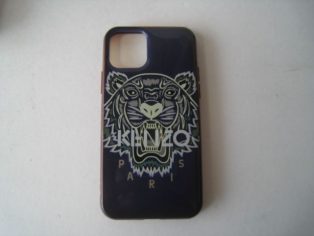 KENZO iPhone11pro 専用ケース