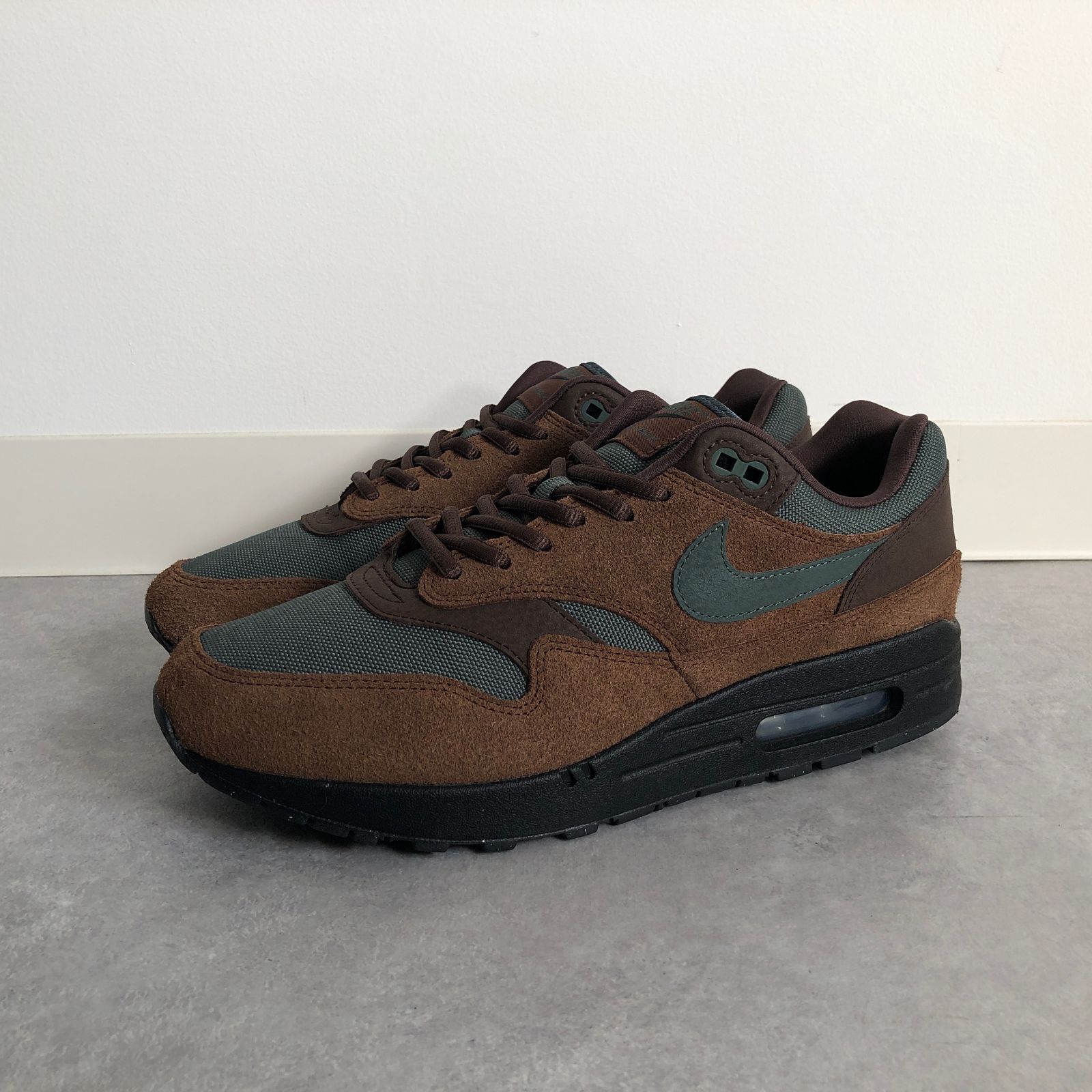 極美品 NIKE AIR MAX 1 CACAO WOW/VINTAGE GREEN-BAROQUE BROWN エア 