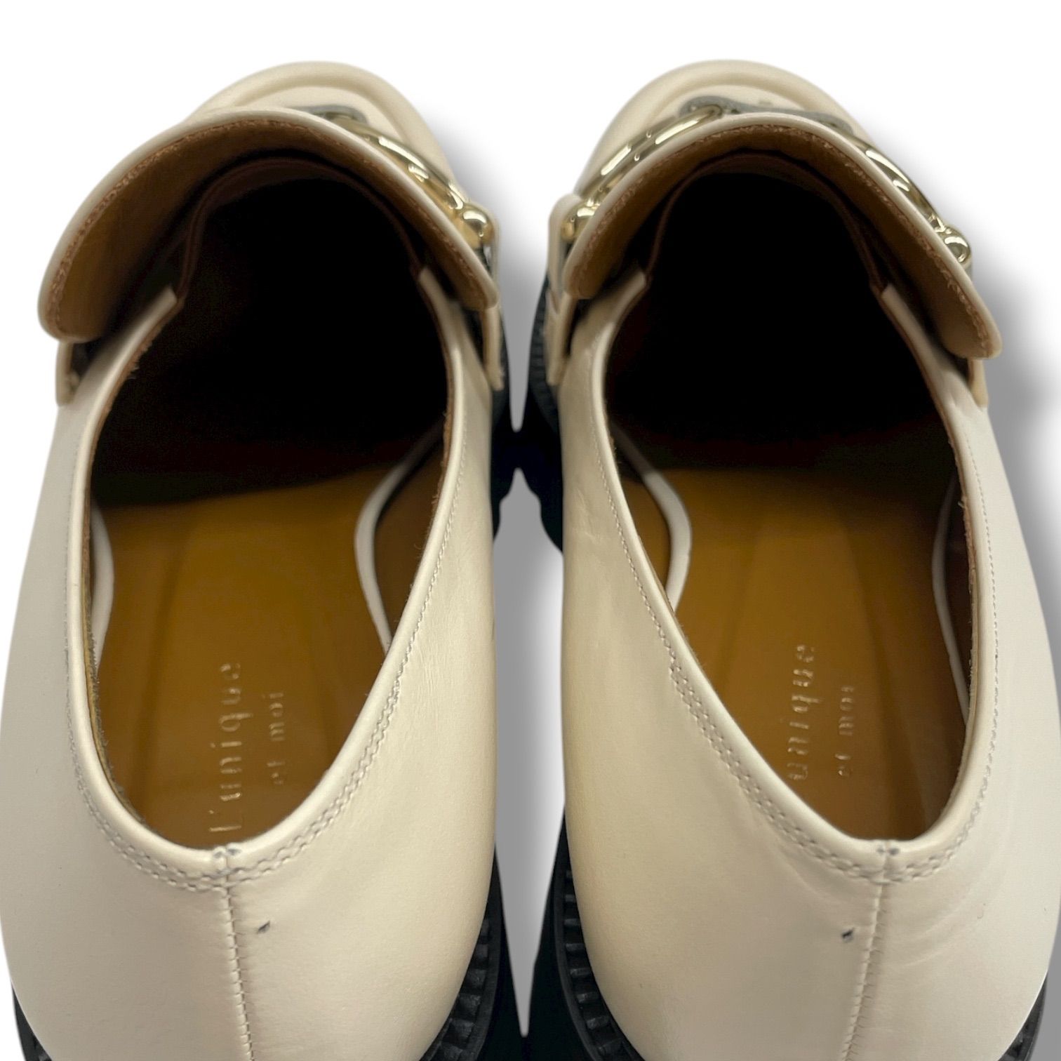 レザーシューズ