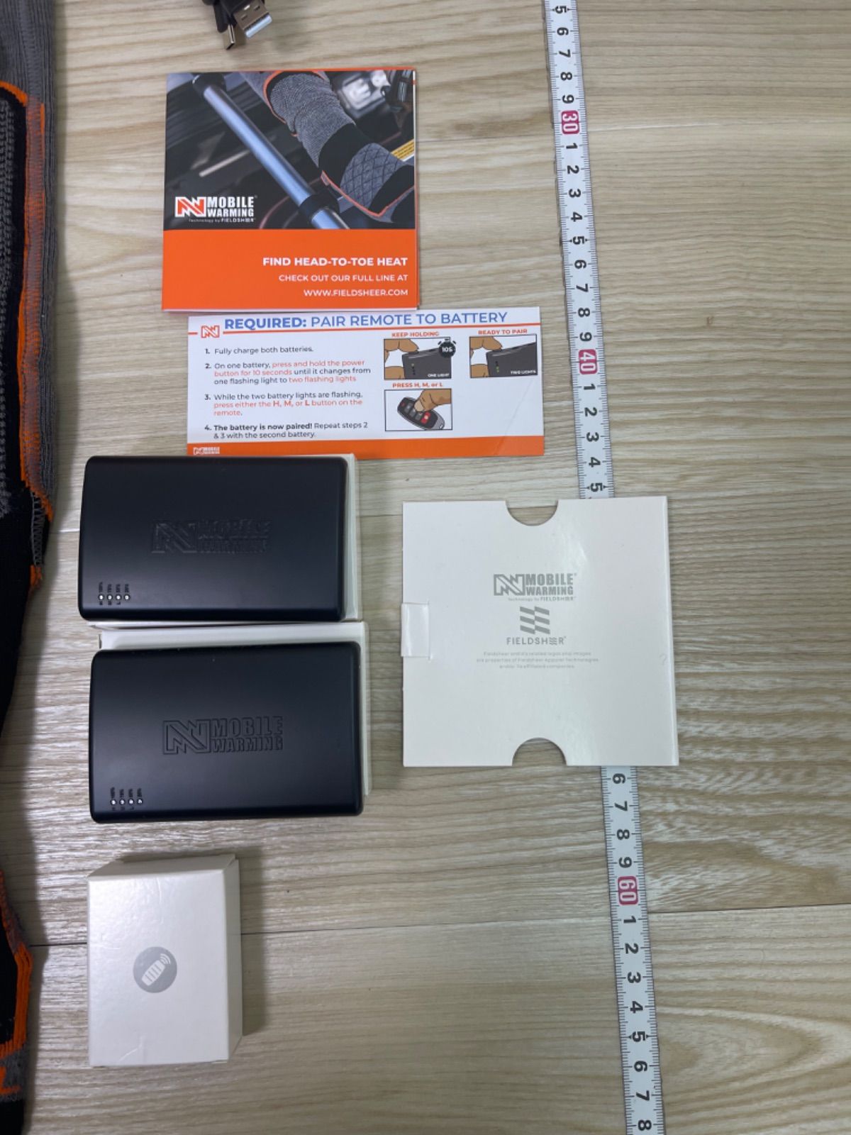 新品 コストコ フィールドシアー 電熱ソックス バッテリー充電式