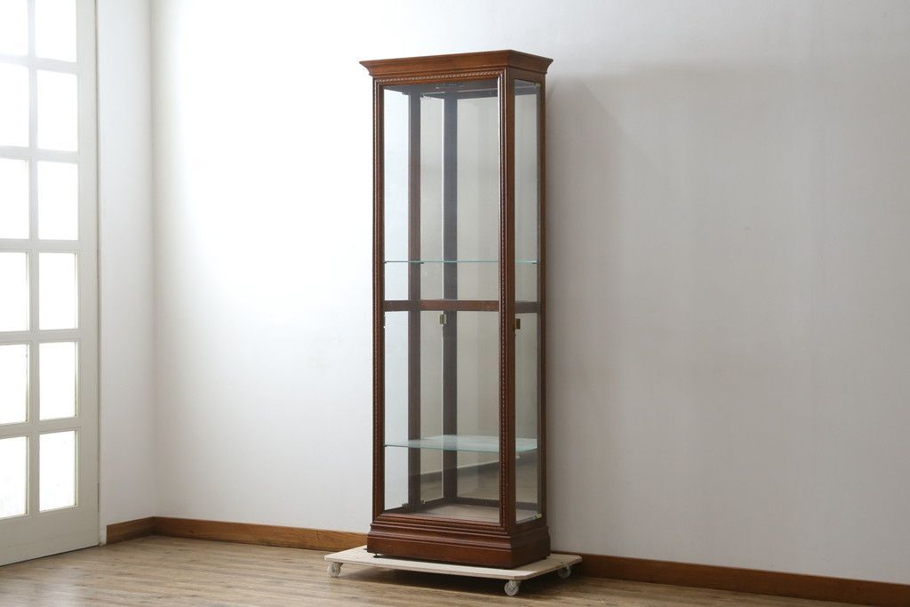 HOWARD MILLER｜ハワードミラー｜照明付｜キュリオケース｜飾り棚
