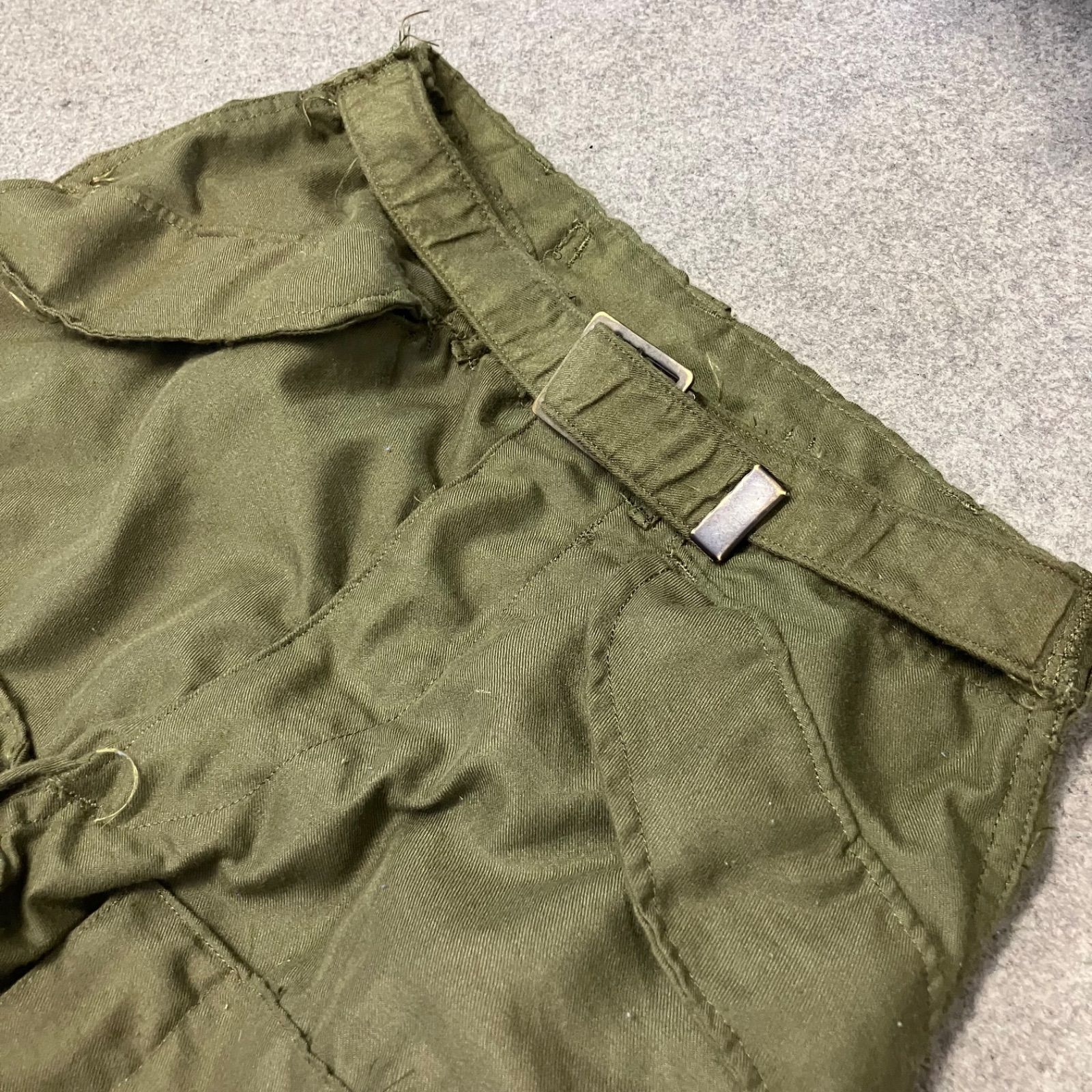 P2394 US ARMY 米軍 ヘリクルーパンツ NAM戦 希少 ベルト付き - メルカリ