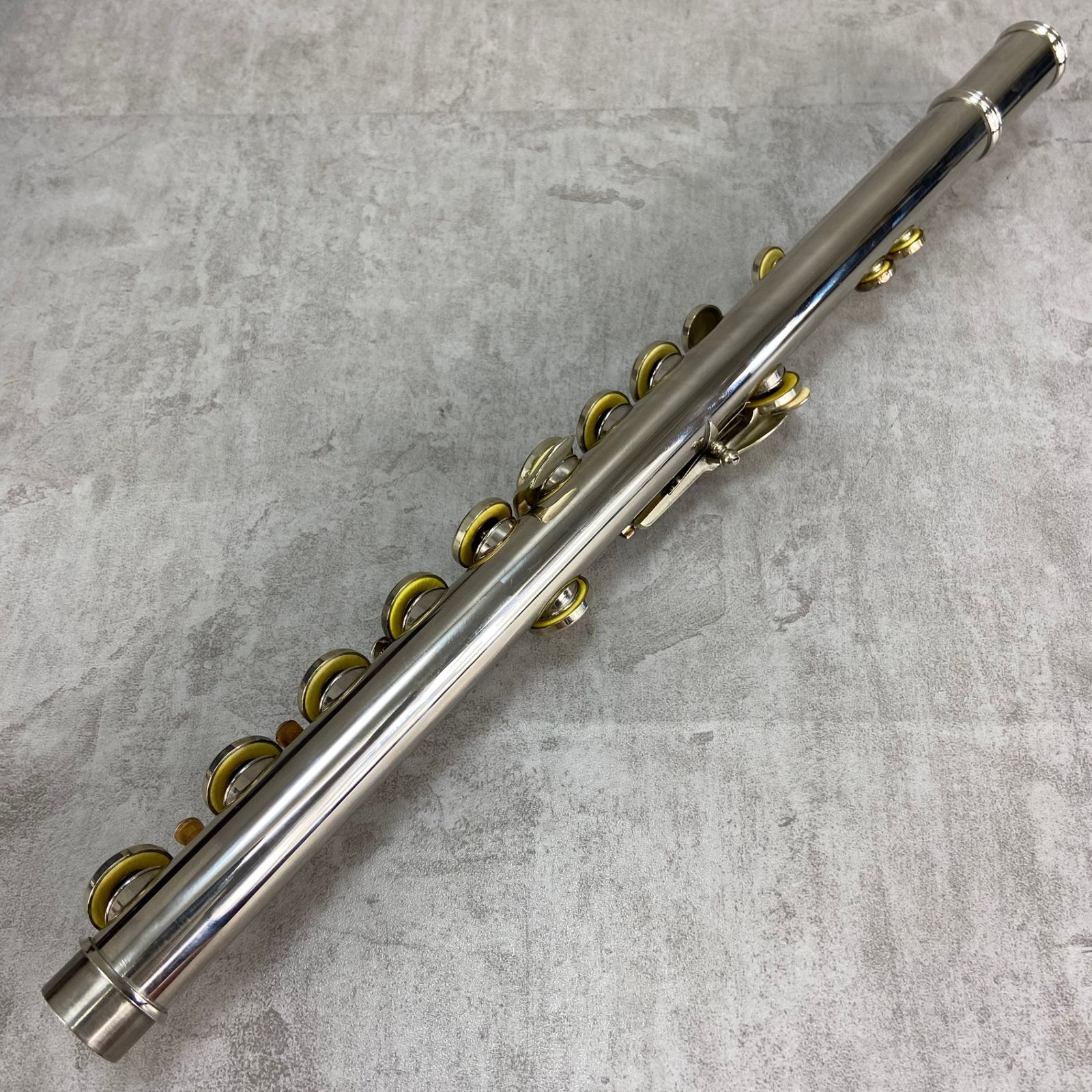 ムラマツ　フルート　スターリングシルバー 管体銀製　カバードキィ オフセット Muramatsu ムラマツ フルート Flute 木管楽器 STERLING SIVER