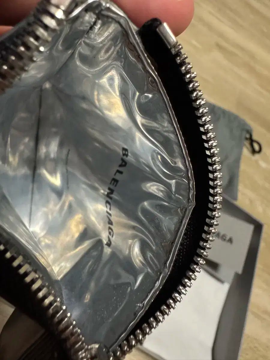 BALENCIAGA バレンシアガ