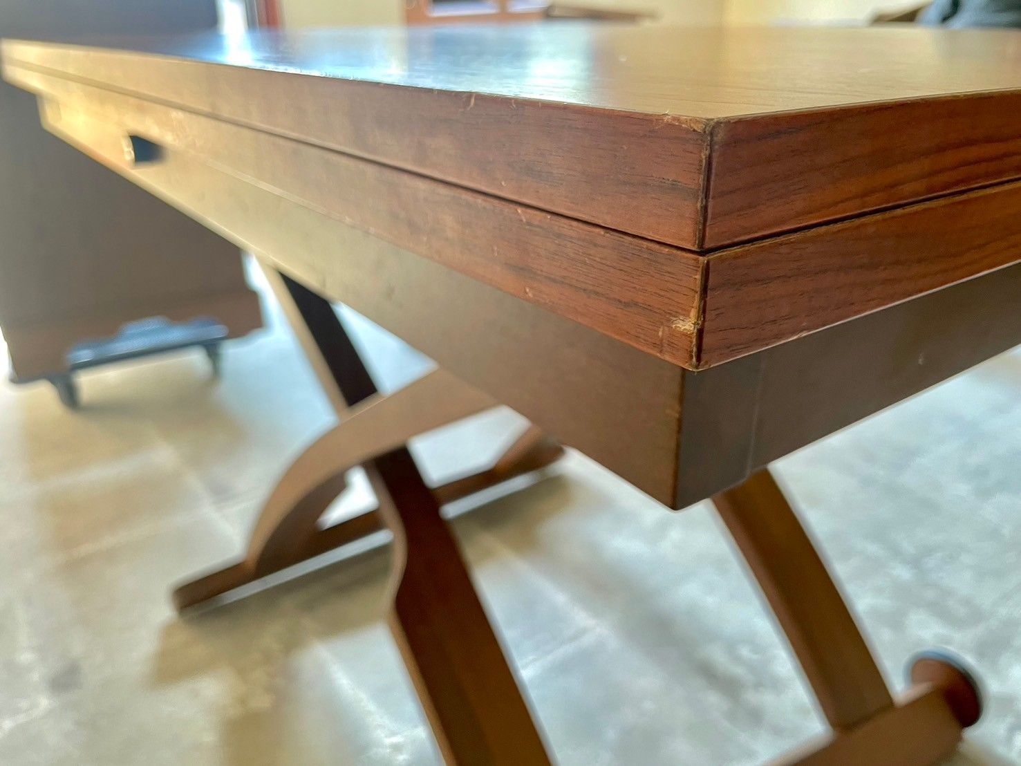 店頭受取】【別途送料で配送可能】カリガリス◇Calligaris◇コヌビア 
