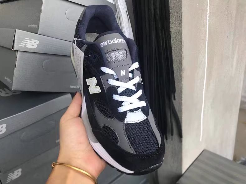 New Balance ニューバランス M992GG