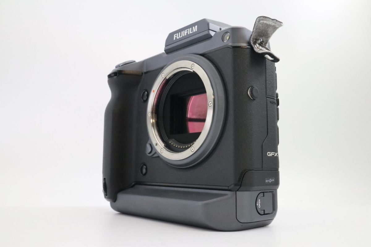 FUJIFILM