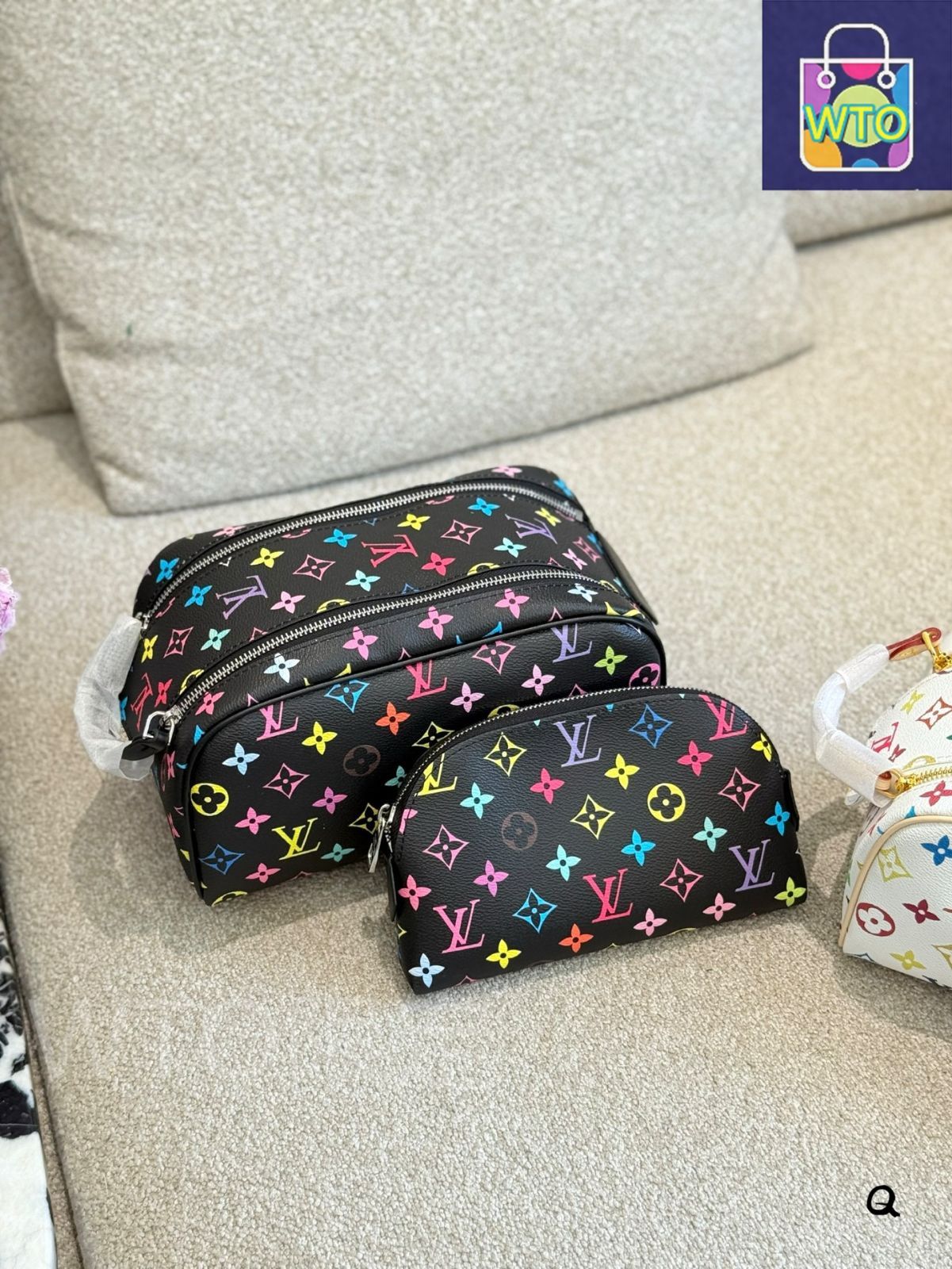 ルイヴィトン　トイレタリーバッグ louis-vuitton-toiletry-bag--