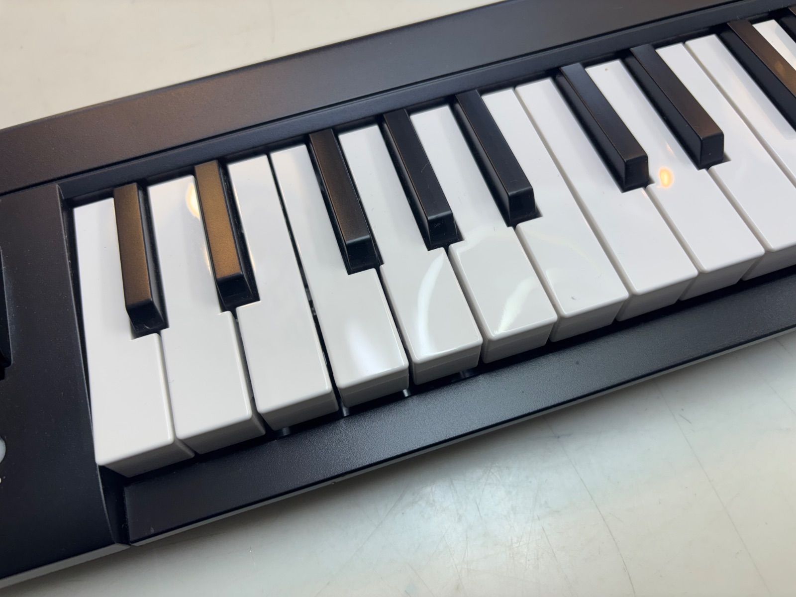 ◇KORG MIDIキーボード microKEY2 マイクロキー DTM 37鍵盤 USB