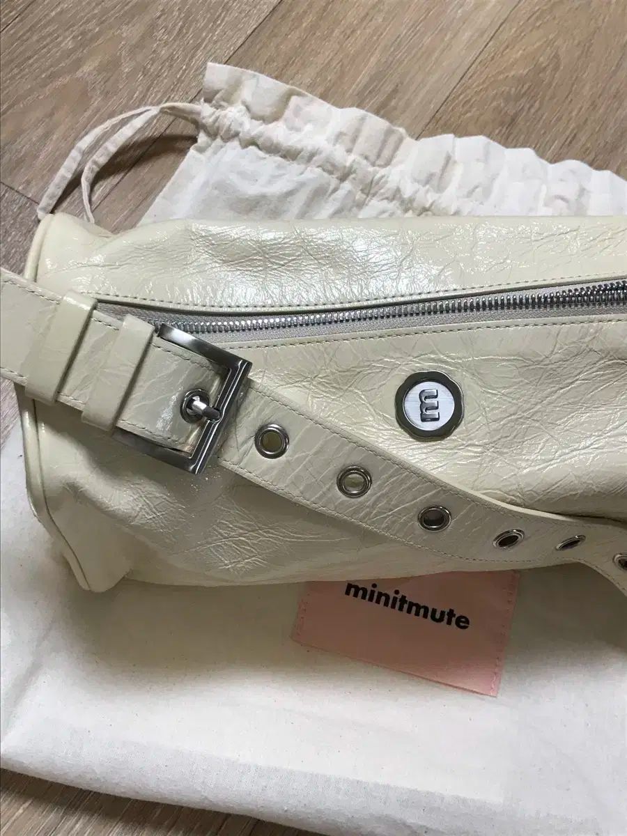 ミニミュート brett ミニ ミュウアイボリー MINITMUTE(ミニミュート