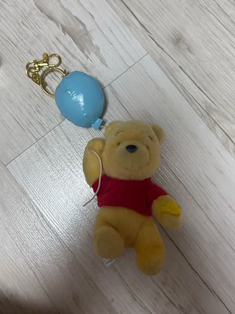 香港 ディズニーランド くまのプーさん 人形 激レア 新品 蟹