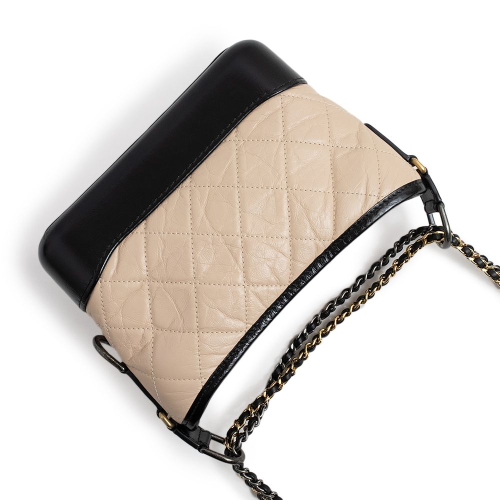 シャネル ガブリエル ドゥ スモール ホーボー チェーン ショルダー  