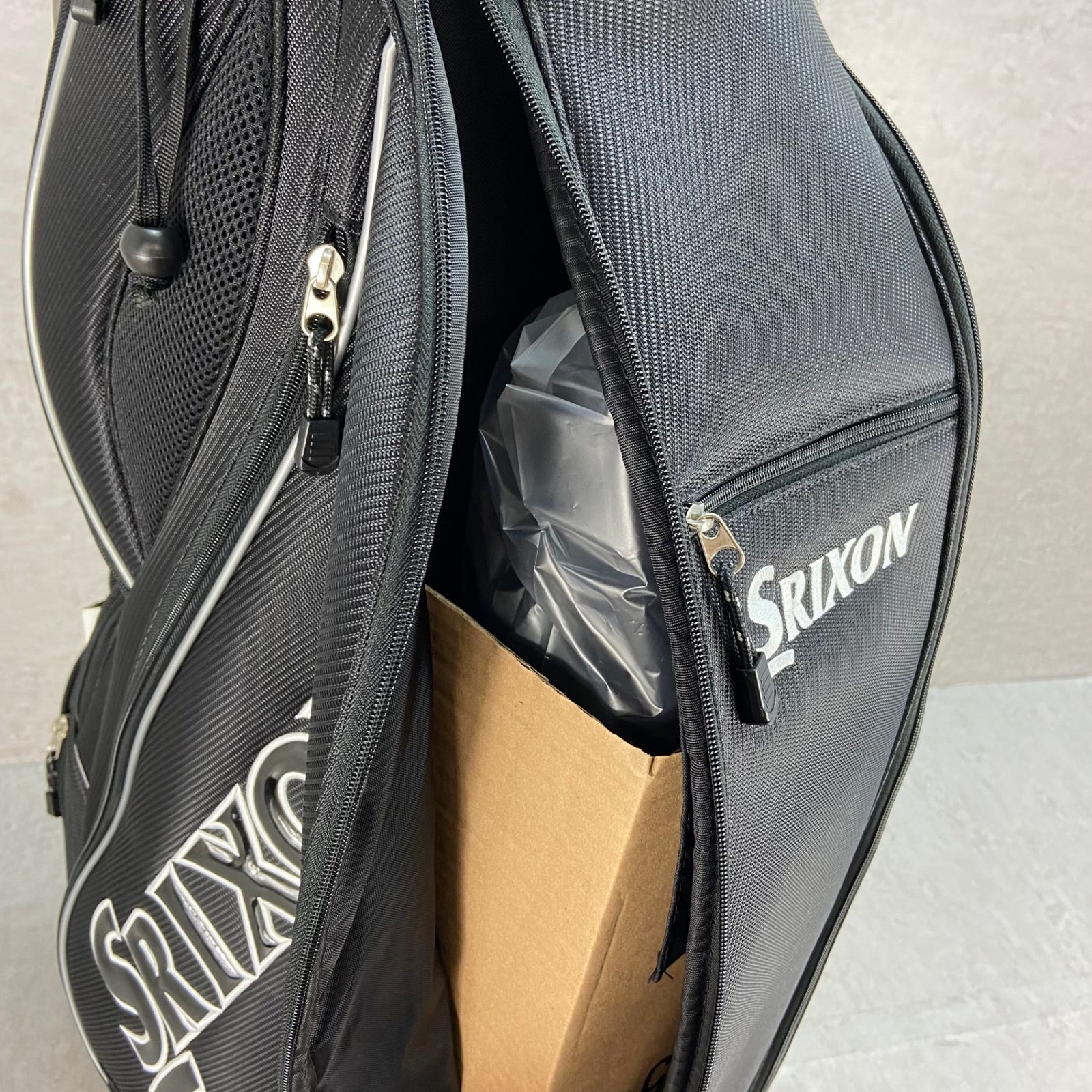 Srixon - SRIXON　スリクソン　ゴルフ　キャディバッグ　カート式　約9型　約23㎝　3.4㎏　ナイロン製　バック　ラウンド Srixon - SRIXON スリクソン ゴルフ キャディバッグ カート式 約