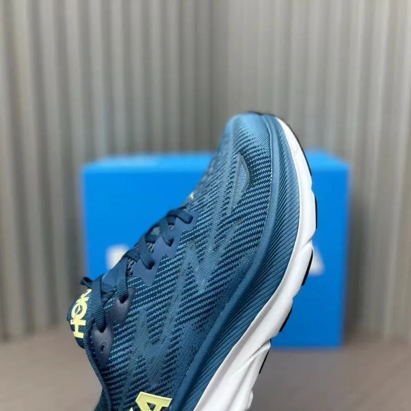 【人気商品・新品未使用】HOKA ONE ONE Clifton 9 ランニングシューズ スニーカー メンズ レディース ホカオネオネ CLIFTON9 HOKA 21