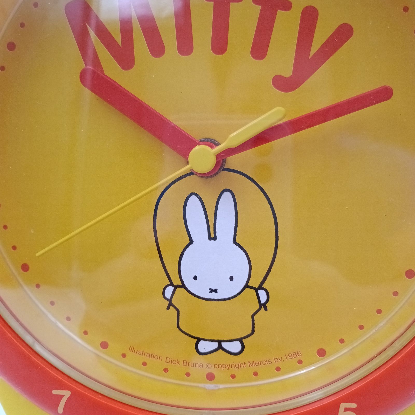 ミッフィー腕時計型掛け時計