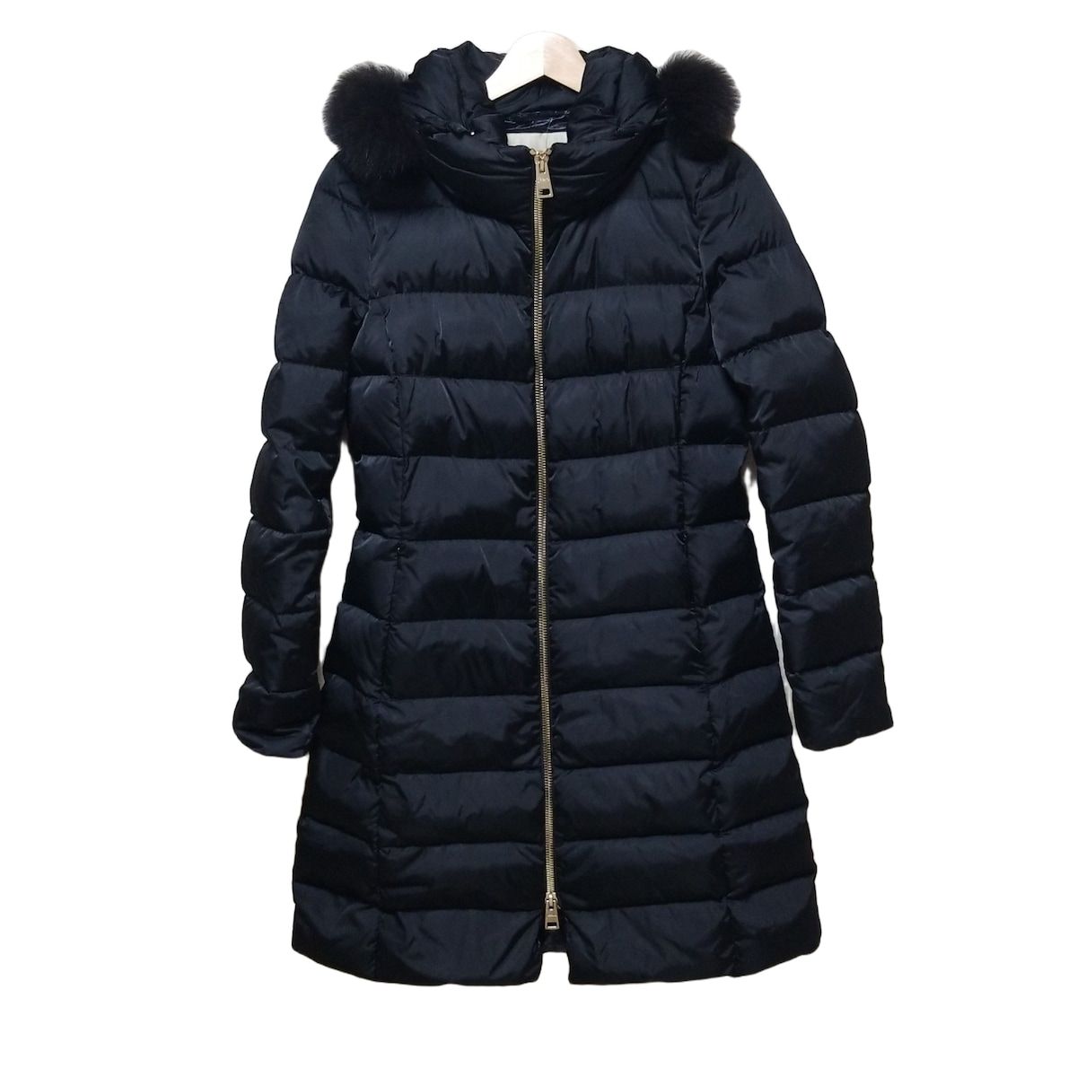 HERNO ヘルノ ダウンコート サイズ42 M レディース - 黒 長袖|フォックス|ジップアップ|冬