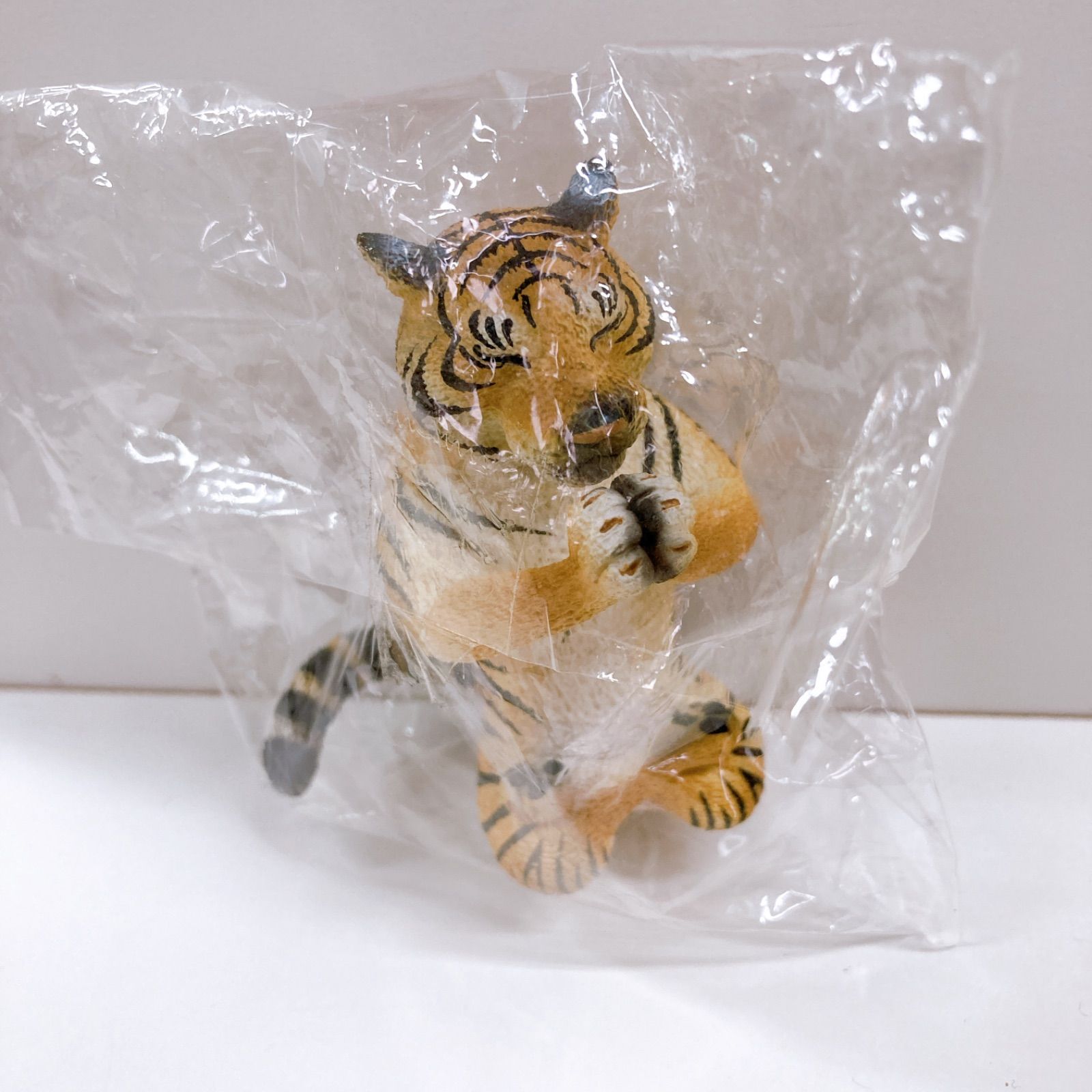 朝隈俊男 祈り 虎 トラ Animal Life Wish アニマルライフ フィギュア