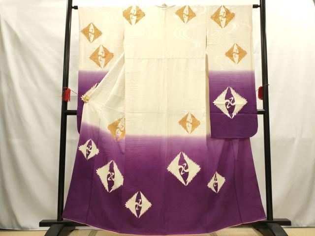 着物屋こころ■豪華振袖　駒刺繍　絞り　舞桜文　暈し染め　金彩　着丈166cm　裄丈66.5cm　正絹　逸品　A-ma5915 平和屋-こころ店□極上 振袖・長襦袢・袋帯セット 舞花文 暈