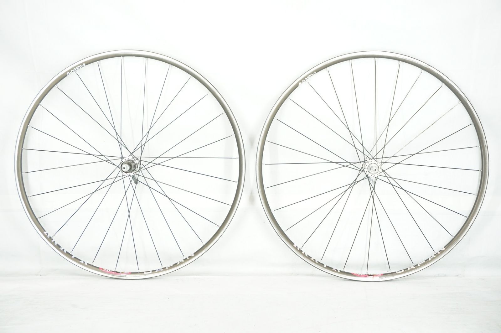 自転車 ARAYA 「アラヤ」 ADX-1 リム SHIMANO DURA-ACE 7700 ハブ 手 