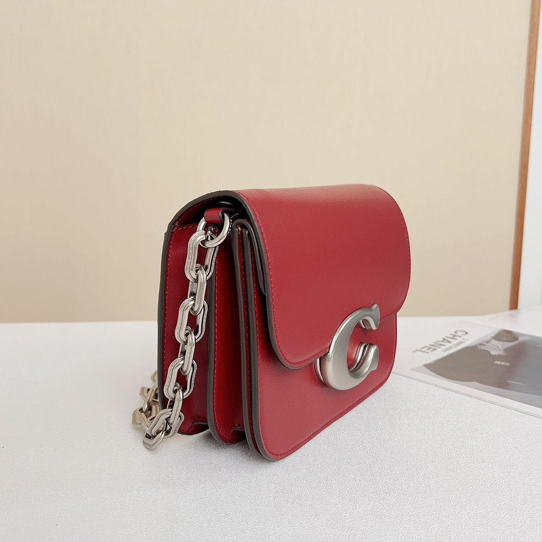 COACH CM557 アイドル チェーン クロスボディバッグ レッド