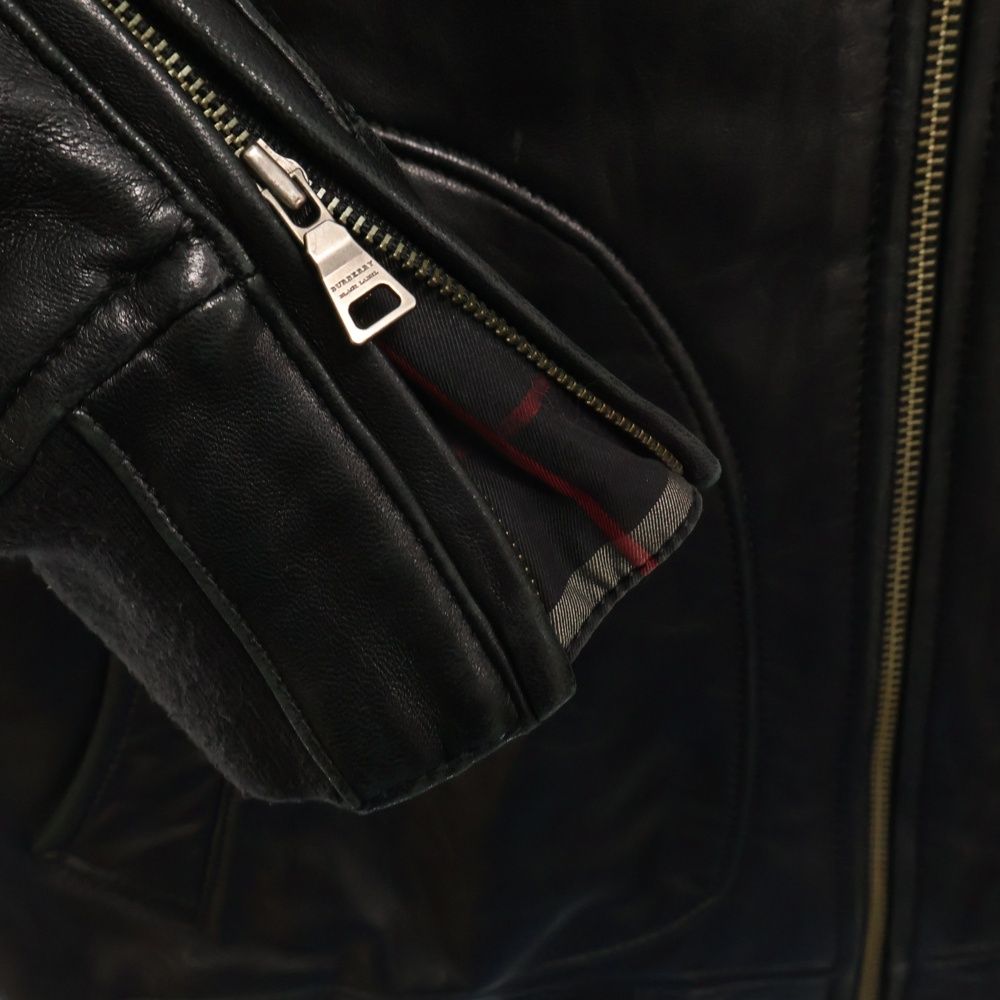 BURBERRY BLACK LABEL (バーバリー ブラックレーベル) フロントロゴ