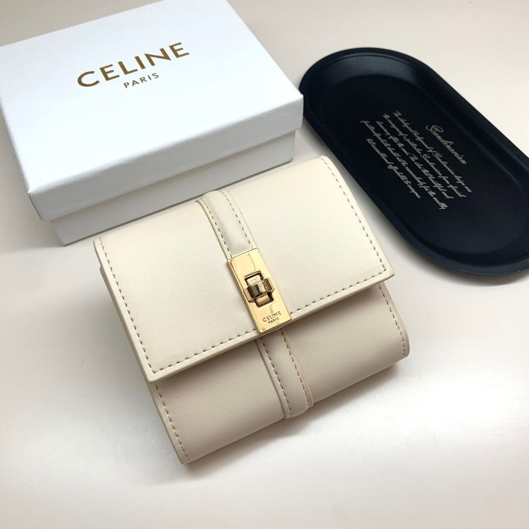 新品未使用】Celineセリーヌ折りたたみ財布 小銭入れ カードバッグ 小物入れ - メルカリ