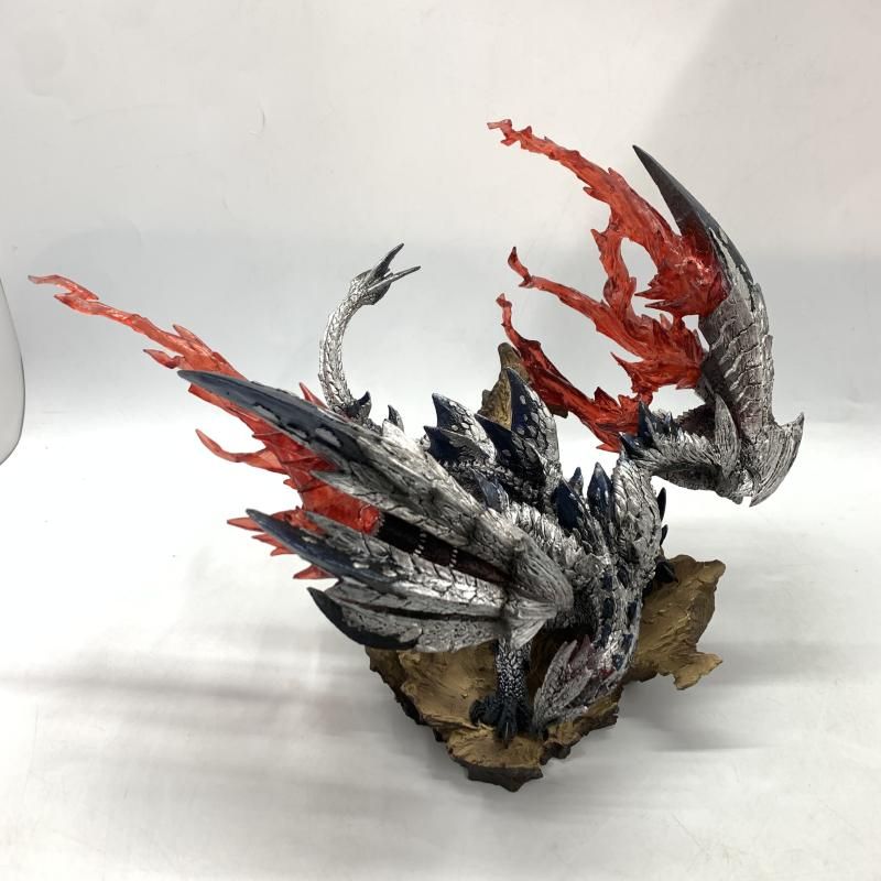 CAPCOM - 【中古】カプコン 天彗龍 バルファルク カプコンフィギュアビルダー クリエイターズモデル モンスターハンター モンハン[10][240010480609] モンスターハンター カプコンフィギュアビルダー クリエイターズ