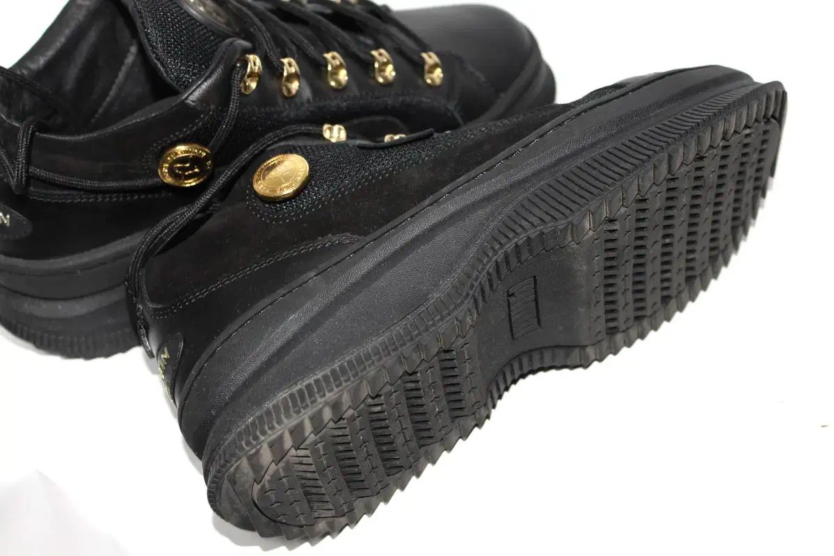PUMA × BALMAIN 定6.6万 プーマ バルマン レザー スニーカー PUMA × BALMAIN 定6.6万 プーマ バルマン レザー スニーカー