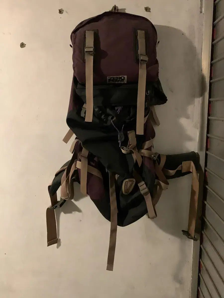 モンベル ゼロポイント 登山 リュック