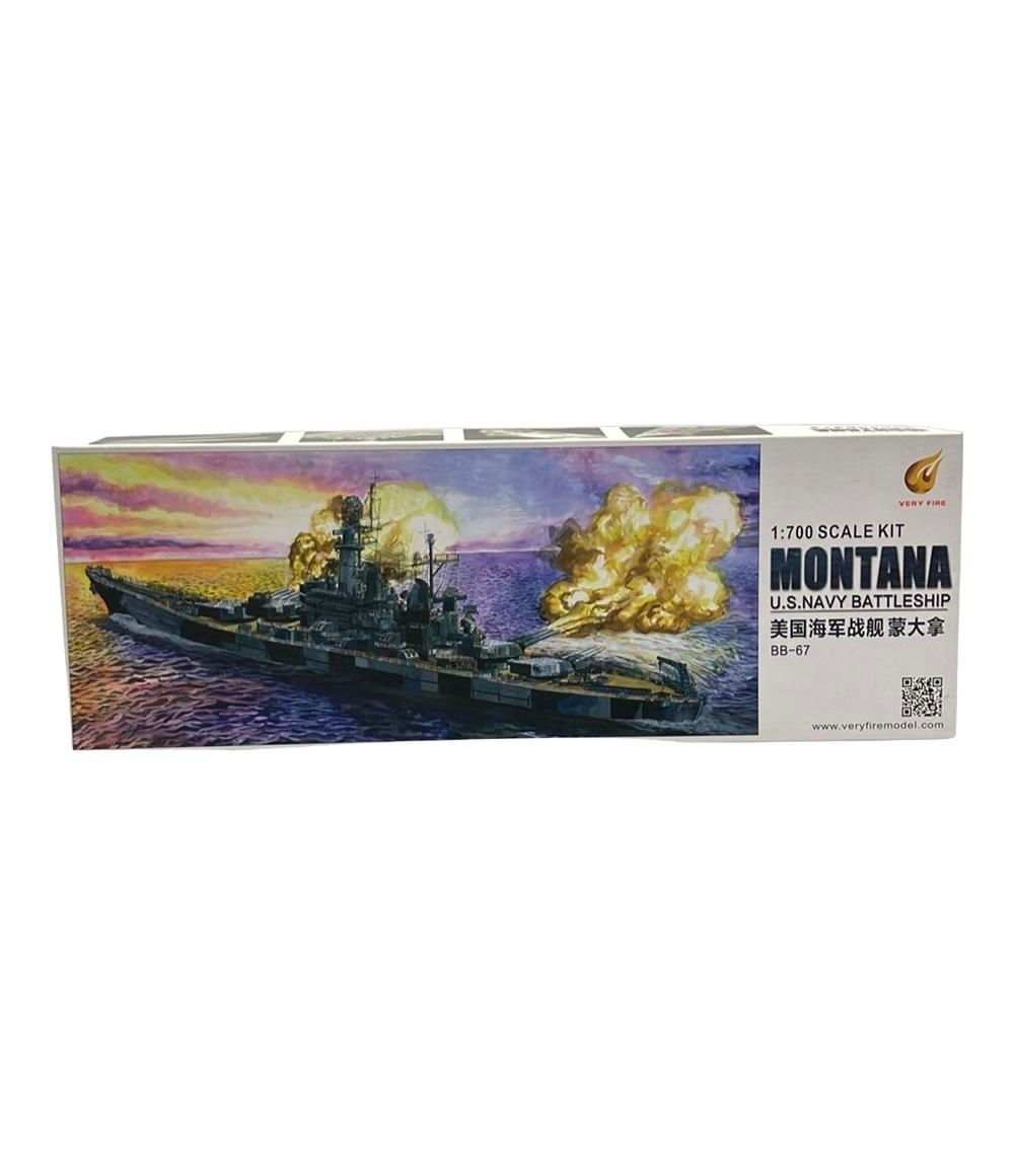 美品 プラモデル 米海軍 戦艦モンタナ BB-67 1/700 ベリーファイア