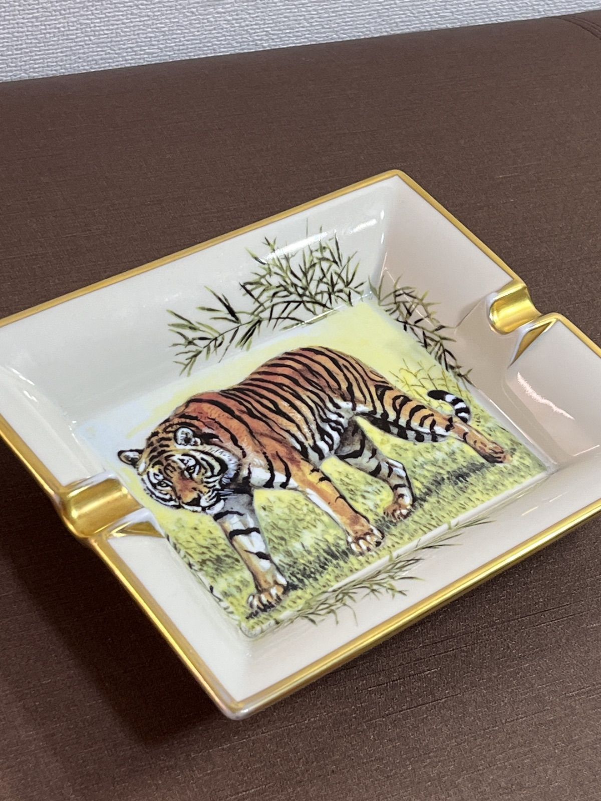 HERMES エルメス アッシュトレイ 灰皿　 王者の虎　陶器