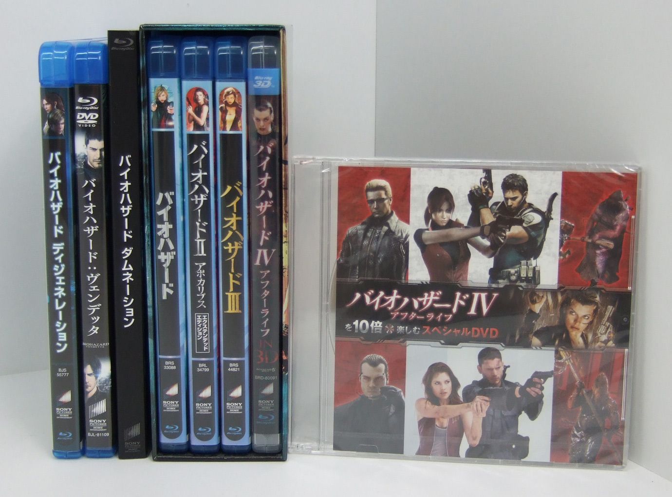 バイオハザード 関連 Blu-ray DVD 8点セット - メルカリ