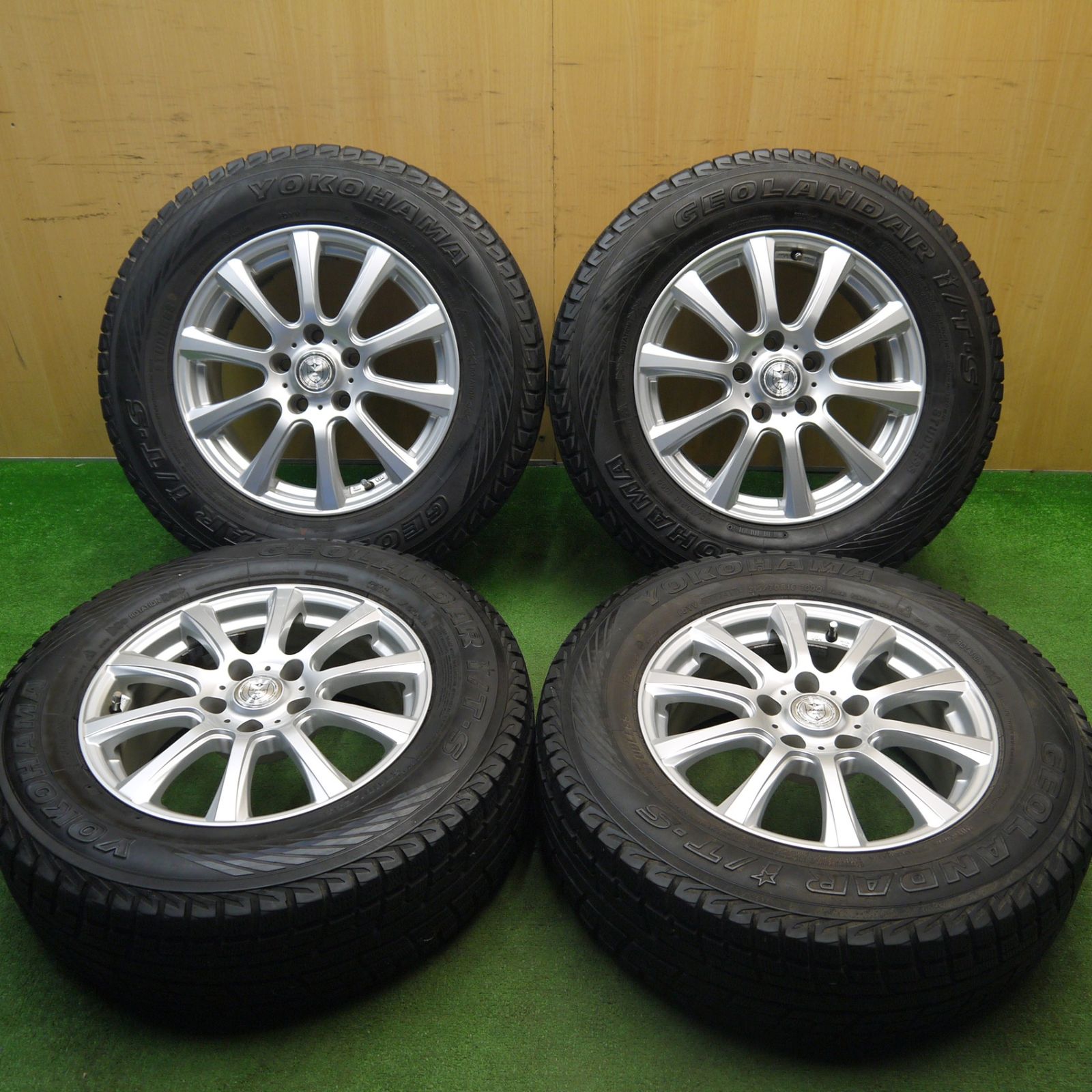 ヨコハマジオランダーI/TS スタッドレスタイヤ225/70/16 楽天市場】ヨコハマ ジオランダー i／t g072 255／70r16の通販