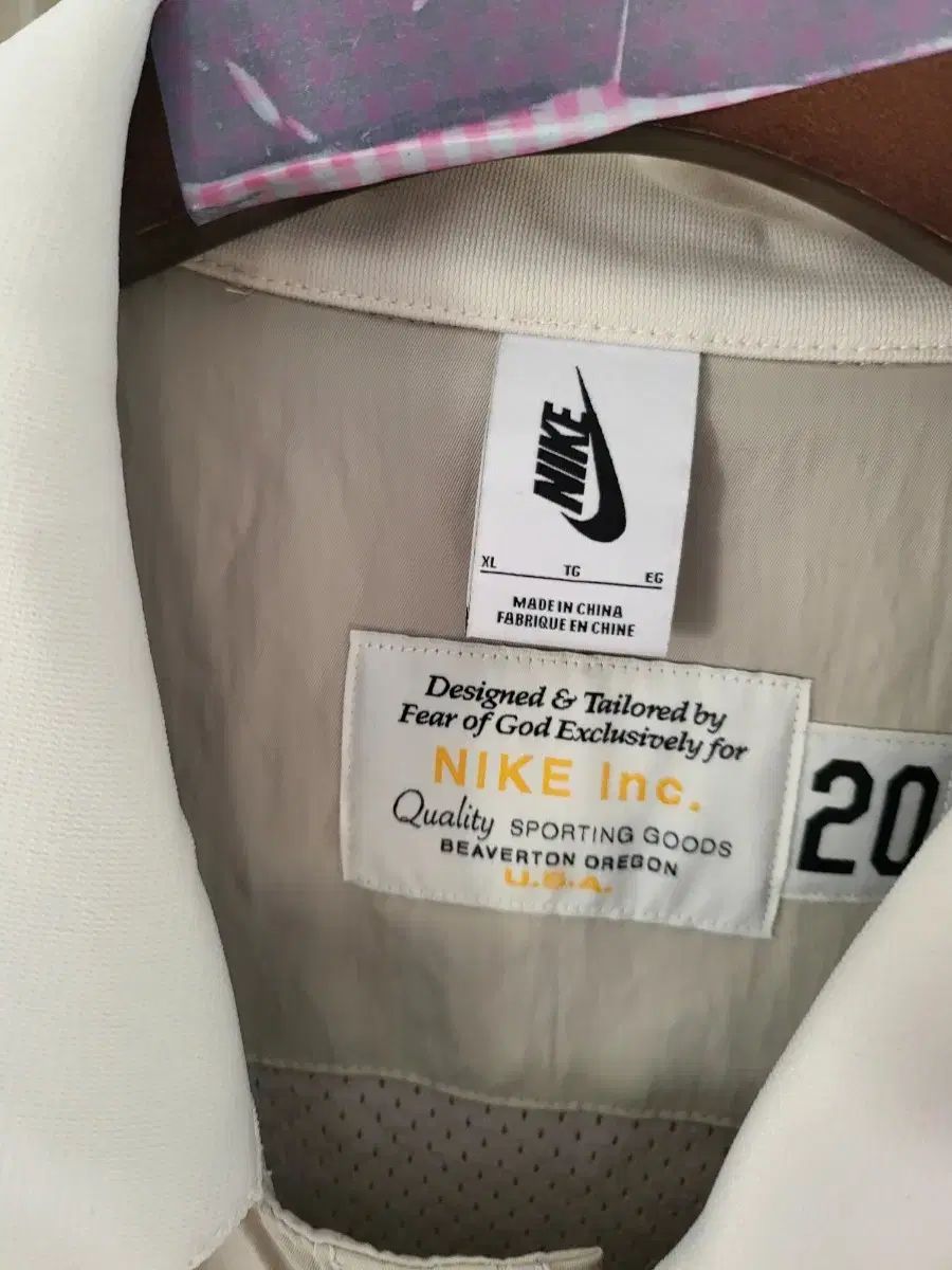 NIKE ナイキ