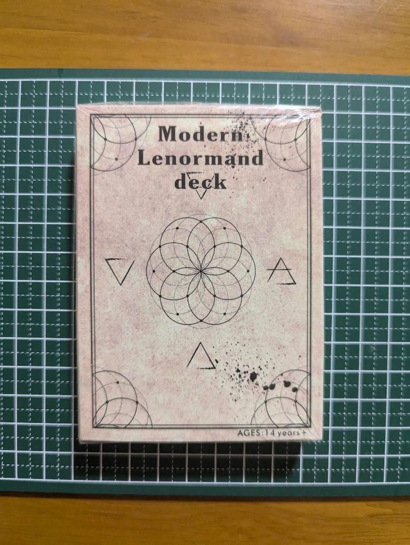 【正規品ルノルマンカード】海外ハンドメイド✨代替カード17枚付✨啓示のルノルマン Embroidered Lenormand 刺繍のルノルマンカード 正規品 - メルカリ