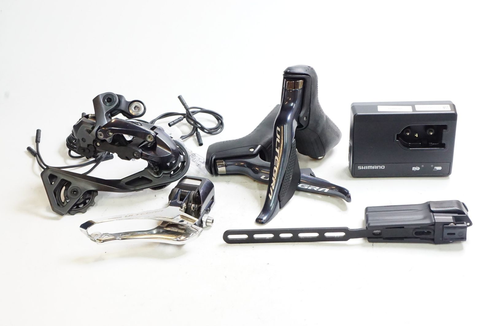 ジャンク SHIMANO 「シマノ」 ULTEGRA Di2 R8000系 (R8050