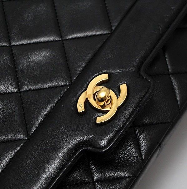 シャネル CHANEL マトラッセ25 シングルフラップ チェーンショルダー  