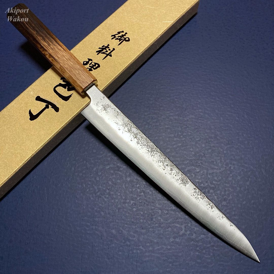 義弘作　三徳　包丁　銀三鋼　梨地　山脇刃物製作所　紫檀水牛八角柄 包丁 三徳包丁 165mm 義弘作 銀三鋼 銀紙三号 梨地仕上げ 樫漆