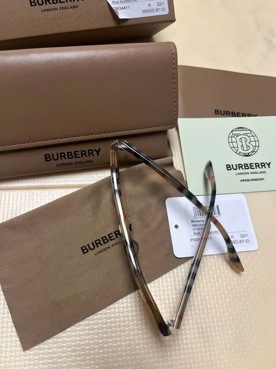 バーバリーキッズ