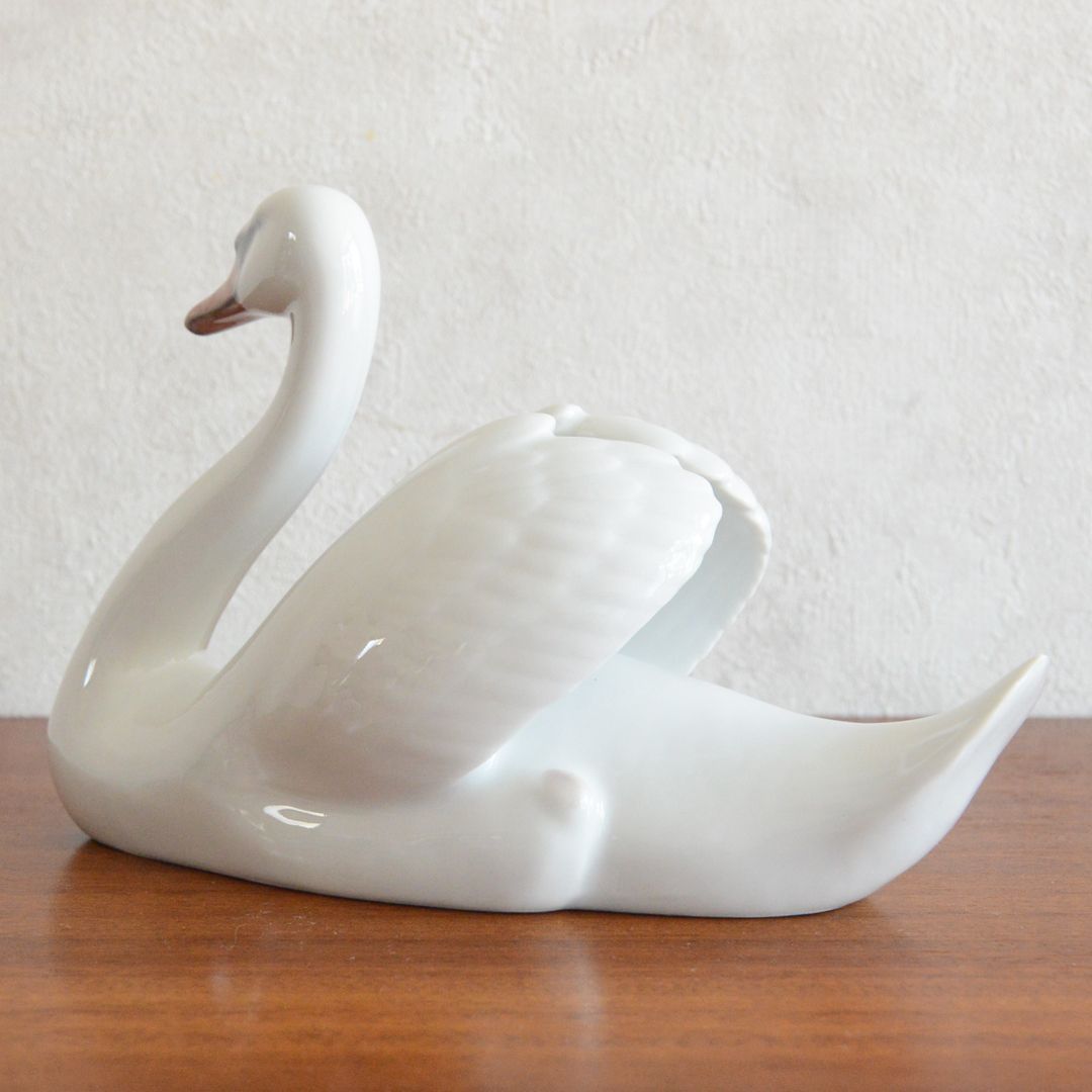 Royal Copenhagen ロイヤルコペンハーゲン フィギュリン Swan 白鳥