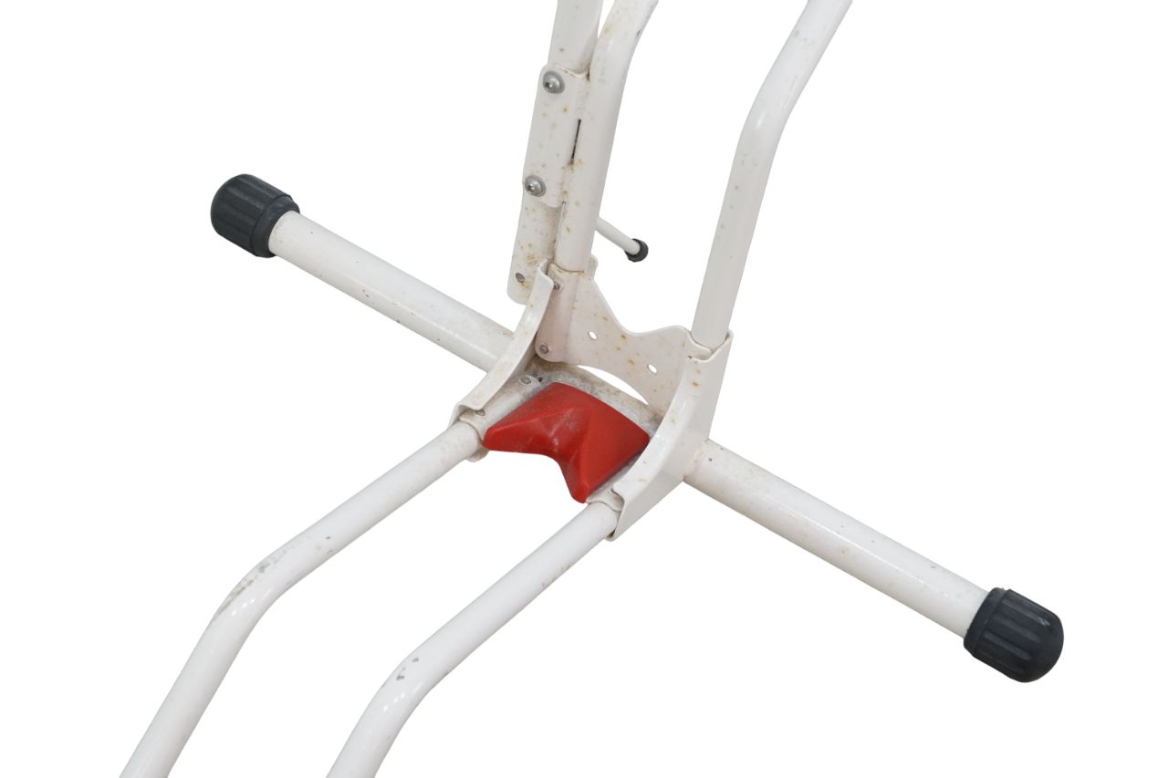 【ITEM半額以下！】 MINOURA ミノウラ ESSE スタンド バイチャリ浦和ベース 人気ブランドの新作も！